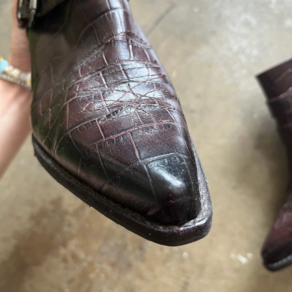 Sam Edelman Croc-Embossed Dark Brown Ankle Booties Size 8 - Picture 4 of 9